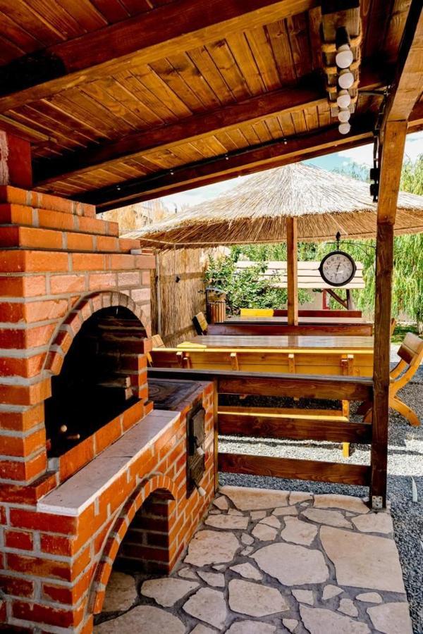 Vila Bucuria Corbu Corbu  Ngoại thất bức ảnh